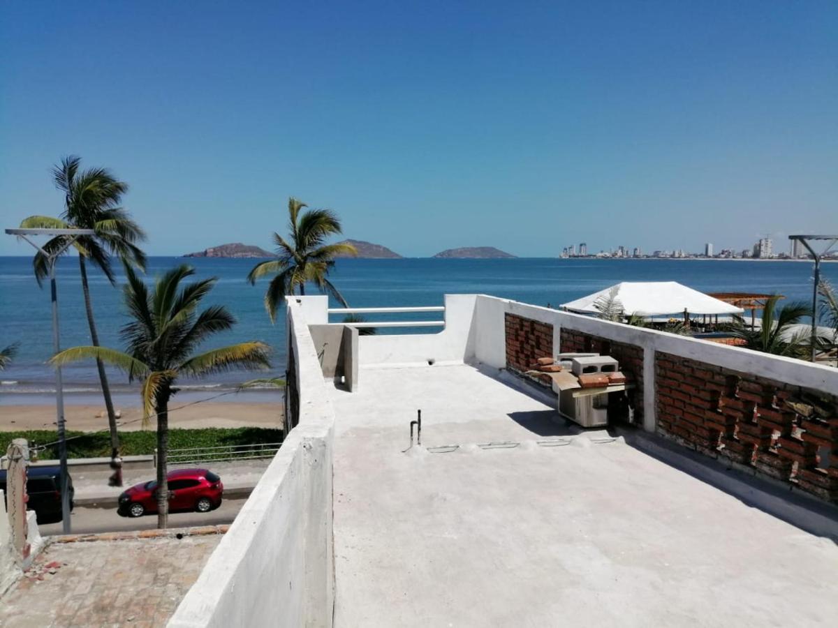 Hotel Puerto Viejo Мазатлан Екстер'єр фото
